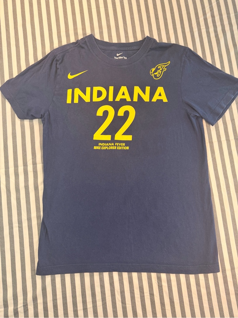 Women's Small Nike Indiana Fever Caitlin Clark 22 T-shirt Explorer Edition Tee - Picture 1 of 8